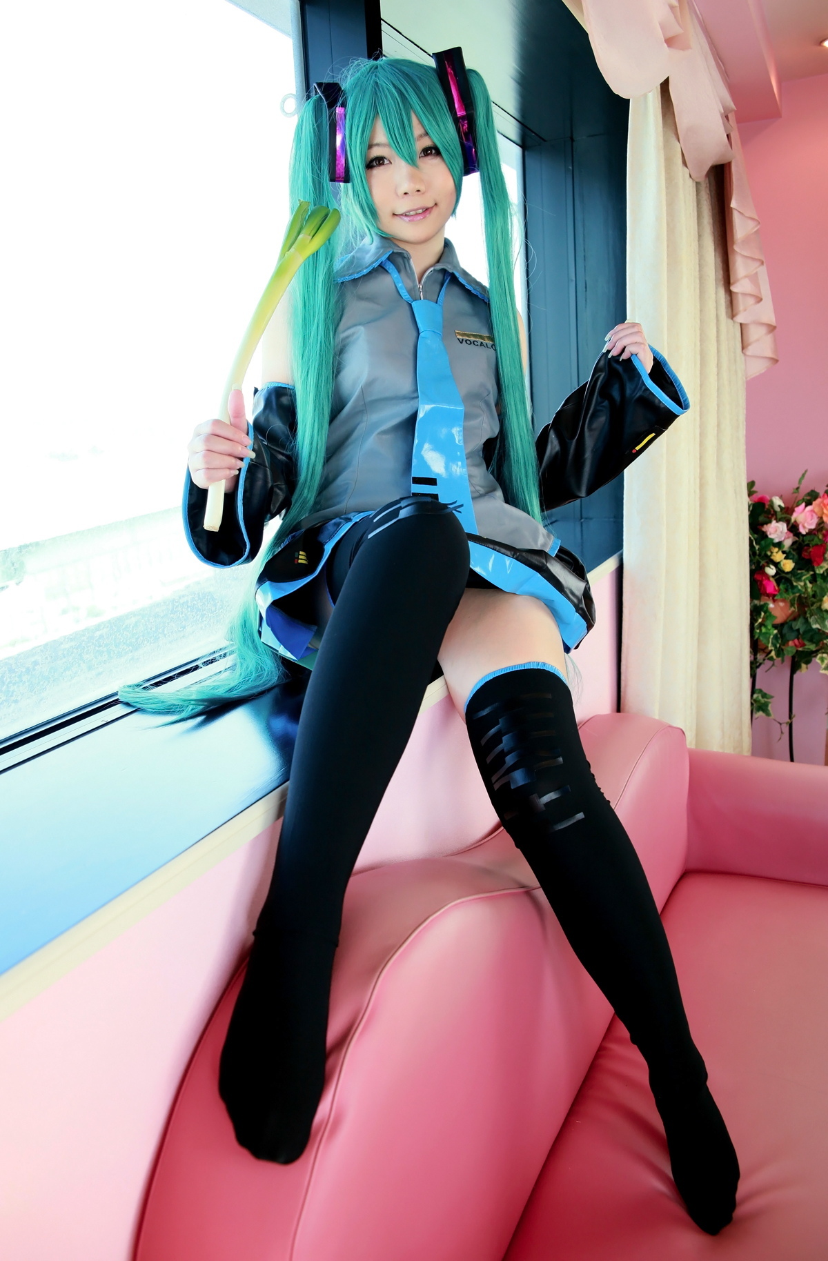 [Cosplay] 2013.04.10 Ultra hot new Vocaloid Set